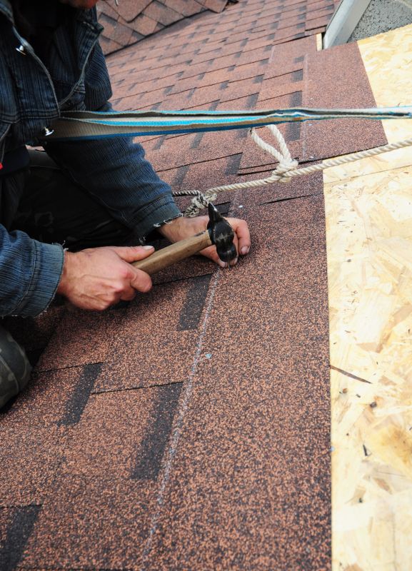 Asphalt Roof Replacement in La Vergne, TN
